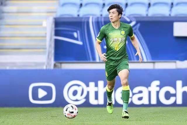 ac米兰官方网站-关键封盖：李磊最后封堵对手的必杀球！的简单介绍