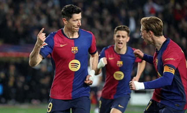 西甲精彩攻防双线,表现突出的球员赢得掌声的简单介绍 西甲精彩攻防双线,表现突出的球员赢得掌声的简单介绍