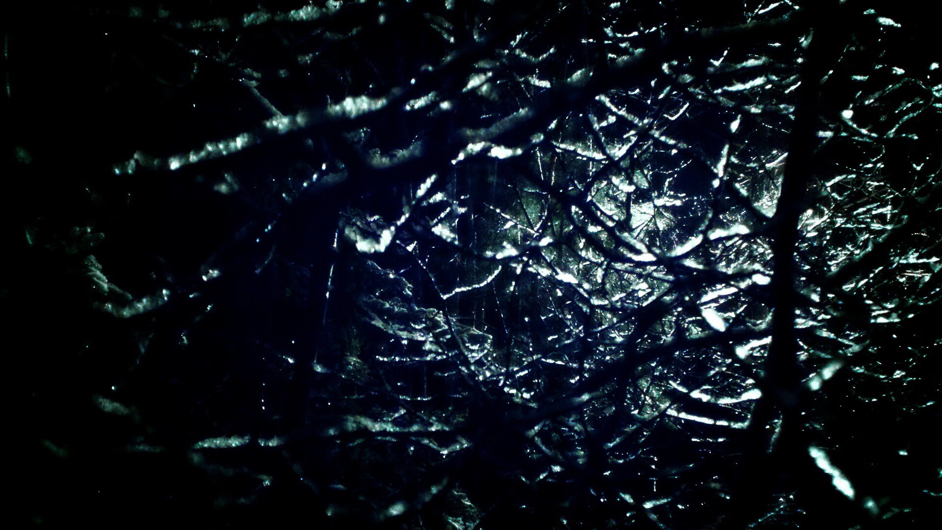 关键足球临门一脚决定出线命运,足球比赛进攻一方,临门一脚破门得分