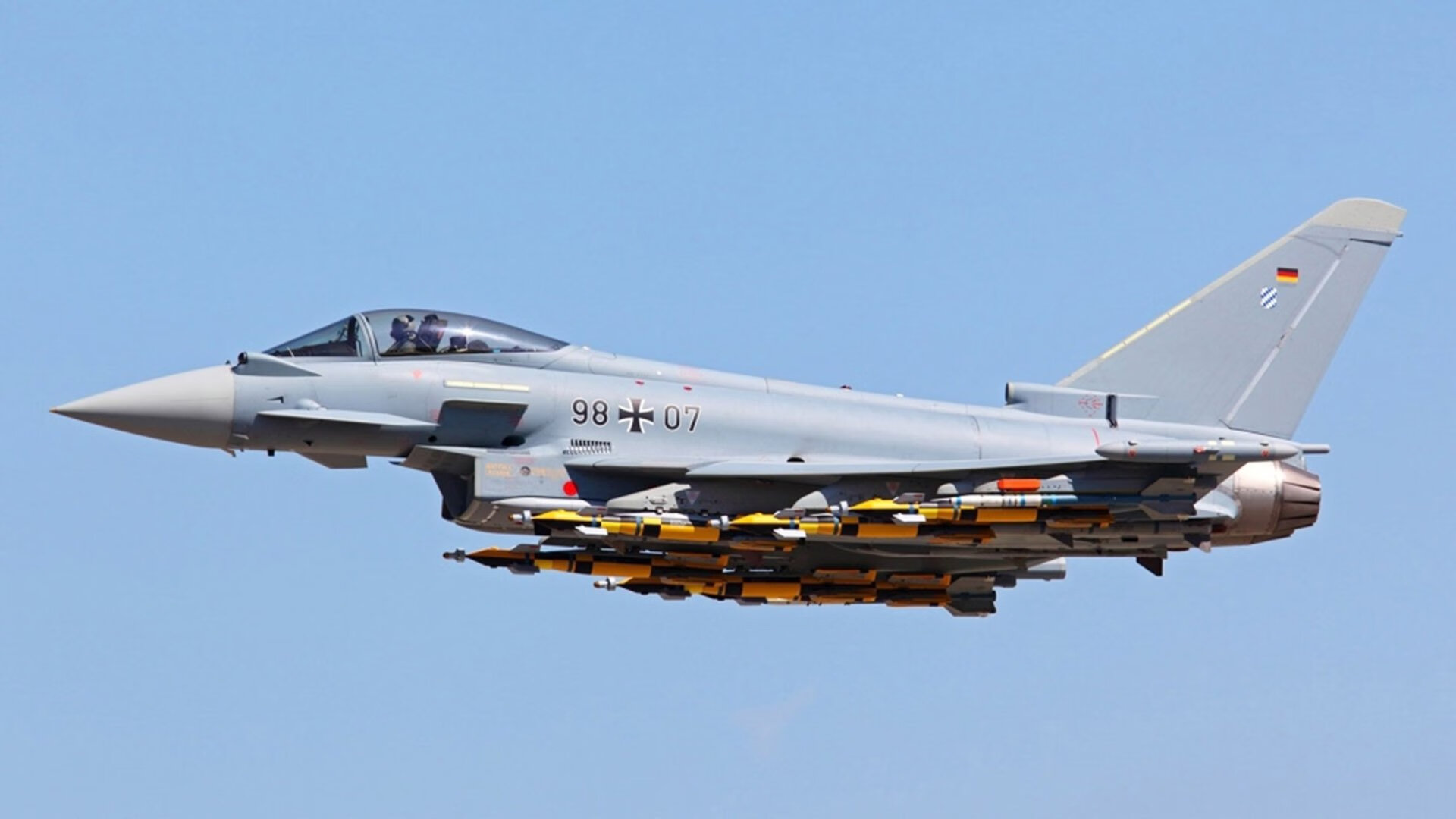 弗兰:全黑队进攻的“杀手锏”,突破后总能精准找准空档