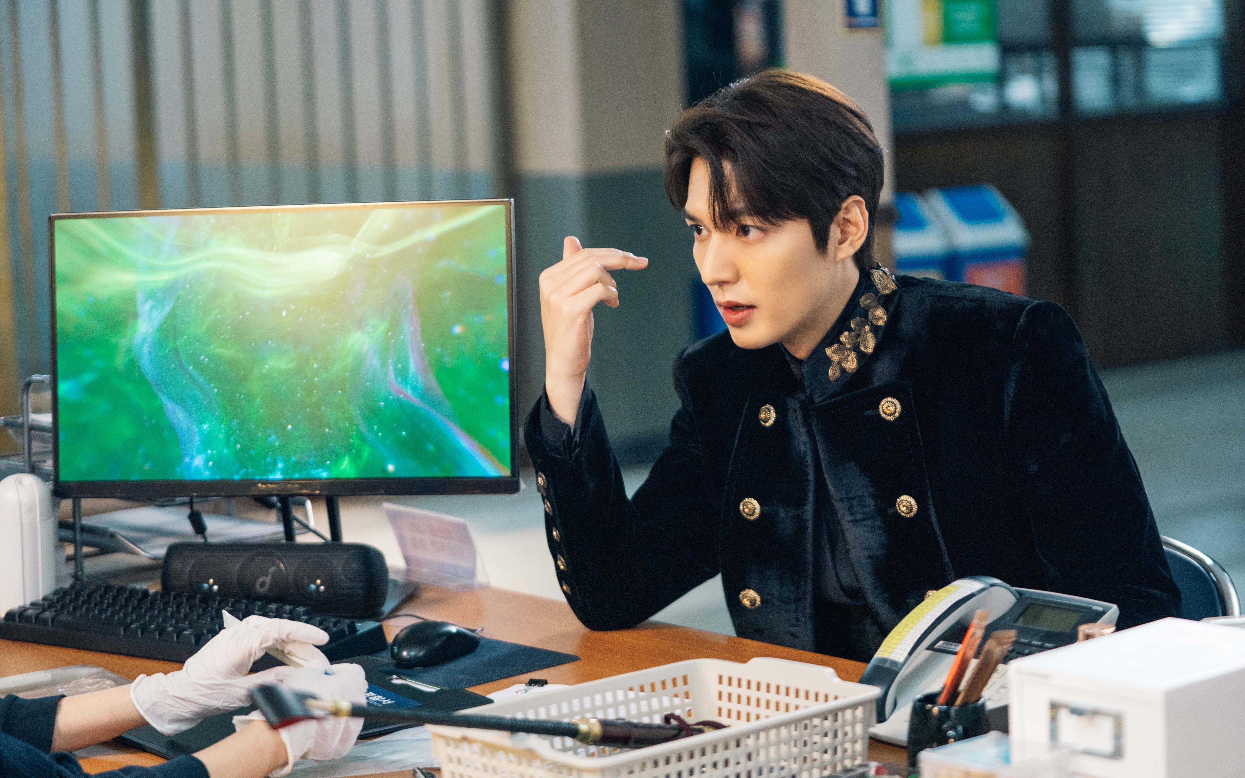 高校篮球比赛开展战术创新比赛提升实战能力，篮球技能大赛